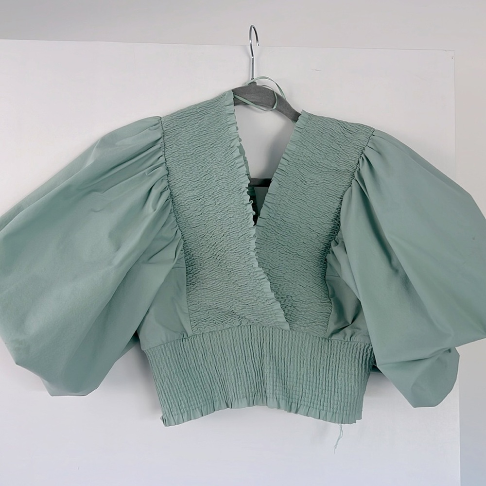 Green top
